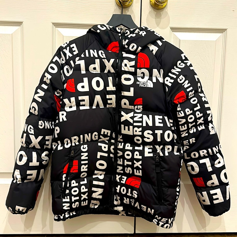 The north face youth down coat. Size XL. Excellent condition. smoke free home